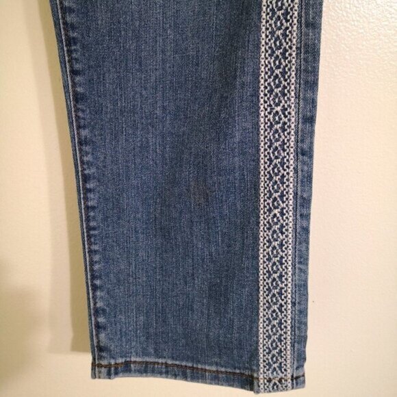 NEW Ann Taylor Straight Crop Jeans High Rise Embroidered Stripe Blue Size 2 - Picture 3 of 5